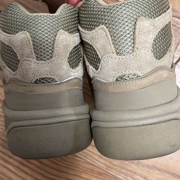 Yeezy Desert Boot “Rock” - Picture 6 of 6